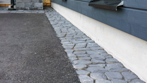 Best Driveway Resurfacing Pavers  in Okawvle, IL